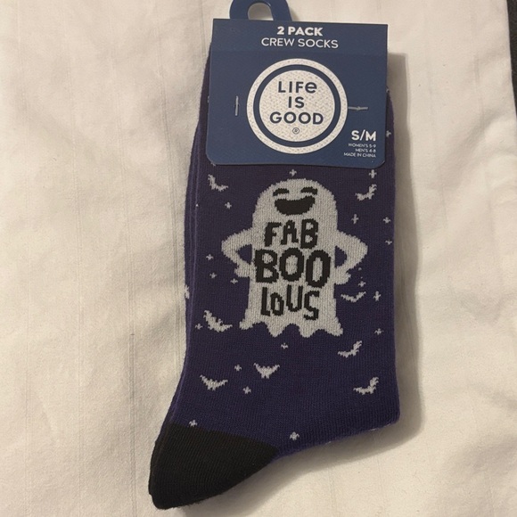Life Is Good Men's Fab-BOO-lous Purple and Black Crew Socks - 2 Pack - Picture 1 of 5